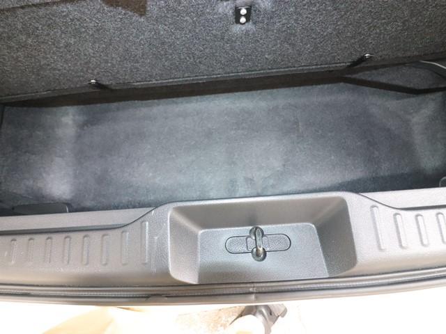 遠方販売の実績多数あり！遠方のお客様も安心してご連絡を下さい♪ネットでは伝えきれない良さをお伝え致します♪納車後はお近くの正規ディーラーにて修理対応も可能です！