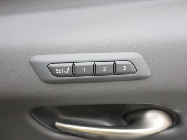 ＵＸ ＵＸ２５０ｈ　Ｆスポーツ　ワンオーナー　メモリーナビ　電動リアゲート　フルセグ／Ｂｌｕｅｔｏｏｔｈ対応　ＥＴＣ２．０　ＬＥＤヘッドランプ　スマートキー　電動シート　シートメモリー　全方位モニター　ドライブレコーダー　記録簿（5枚目）