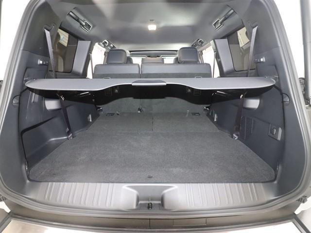 ランドクルーザー２５０ ＶＸ　セーフティセンス　１２．３インチディスプレイオーディオ　電動リアゲート　フルセグ　ＥＴＣ２．０車載器　サンルーフ　全方位モニター　ＬＥＤヘッドランプ　スマートキー　電動シート　４ＷＤ（17枚目）