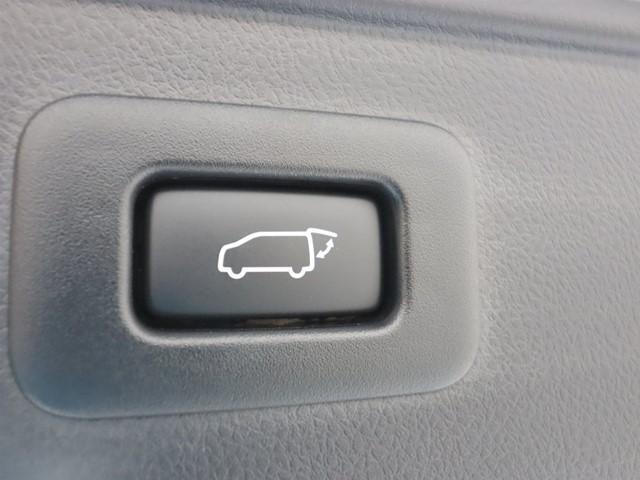 アルファード ２．５Ｓ　タイプゴールドＩＩ　セーフティセンス　９インチディスプレイオーディオナビ　フルセグ　バックカメラ　後席モニター　電動バックドア　両側電動スライドドア　ＥＴＣ２．０車載器　ＬＥＤヘッドライト（19枚目）