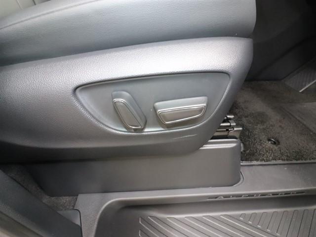 アルファード Ｚ　セーフティセンス　１４インチディスプレイオーディオナビ　ワンオーナー　後席モニター　両側電動スライドドア　全方位モニター　電動リアゲート　フルセグ　ＥＴＣ２．０車載器　ＬＥＤヘッドランプ　スマートキー（7枚目）