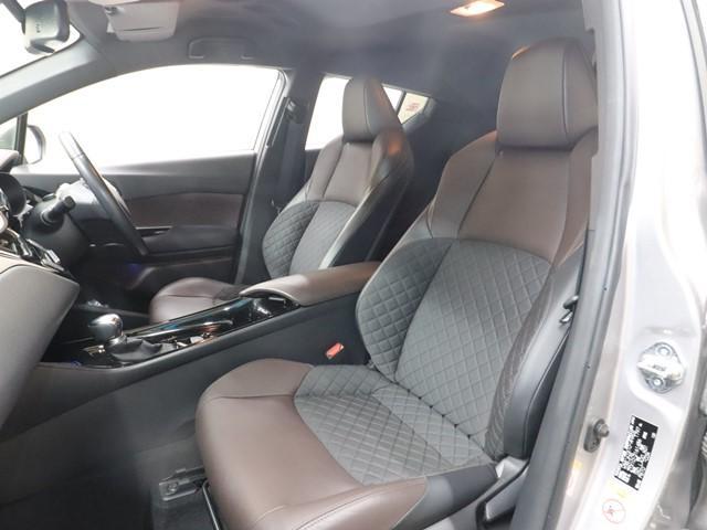 Ｃ－ＨＲ Ｇ　セーフティセンス　９インチナビ　フルセグ　バックカメラ　ＥＴＣ２．０車載器　ＬＥＤヘッドランプ　スマートキー　ブラインドスポットモニター（8枚目）