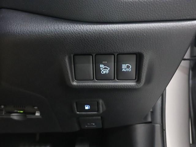 Ｃ－ＨＲ Ｇ　セーフティセンス　９インチナビ　フルセグ　バックカメラ　ＥＴＣ２．０車載器　ＬＥＤヘッドランプ　スマートキー　ブラインドスポットモニター（26枚目）