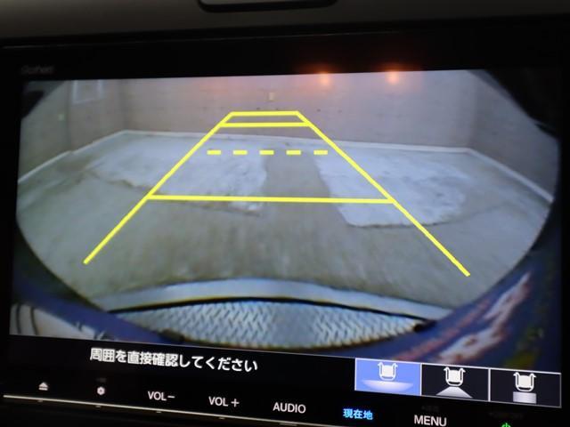 フリード Ｇ・ホンダセンシング　６人乗り　９インチメモリーナビ　両側電動スライド　フルセグ／ＤＶＤ／Ｂｌｕｅｔｏｏｔｈ対応　バックカメラ　レーンアシスト　ＥＴＣ　スマートキー　記録簿（16枚目）