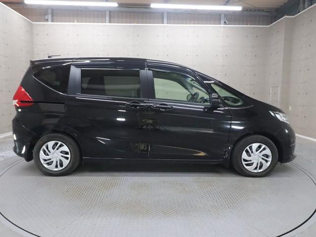 フリード Ｇ・ホンダセンシング　６人乗り　９インチメモリーナビ　両側電動スライド　フルセグ／ＤＶＤ／Ｂｌｕｅｔｏｏｔｈ対応　バックカメラ　レーンアシスト　ＥＴＣ　スマートキー　記録簿（28枚目）