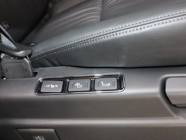 オデッセイハイブリッド ｅ：ＨＥＶアブソルート・ＥＸブラックエディション　ワンオーナー　禁煙車　全方位モニター　両側電動スライド　電動リアゲート　フルセグ　ＬＥＤヘッドランプ　スマートキー　電動シート　ＥＴＣ　コーナーセンサー　置くだけ充電　ブラインドスポットモニター（8枚目）