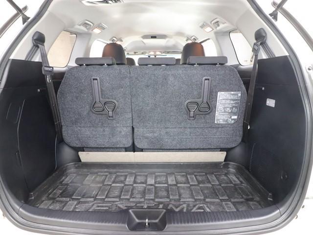 エスティマ アエラス　プレミアムエディション　７人乗り　８インチＨＤＤナビ　両側電動スライド　電動シート　フルセグ／ＤＶＤ／Ｂｌｕｅｔｏｏｔｈ　バックカメラ　ＥＴＣ　ＨＩＤヘッドライト　スマートキー　クルーズコントロール　後席オットマンシート（13枚目）