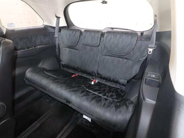 オデッセイハイブリッド ハイブリッドアブソルート・EXホンダセンシング 7人乗り メモリーナビ 両側電動スライド 衝突被害軽減システム フルセグ/Bluetooth 全方位カメラ LEDライト 電動シート シートヒーター 後席モニター 車線逸脱警報 コーナーセンサー(14枚目)