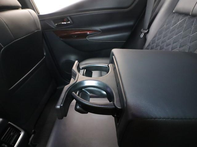 ハリアー プレミアム 9インチナビ 電動リアゲート フルセグ バックカメラ ETC LEDヘッドランプ スマートキー オートマチックハイビーム 電動シート クルーズコントロール(11枚目)