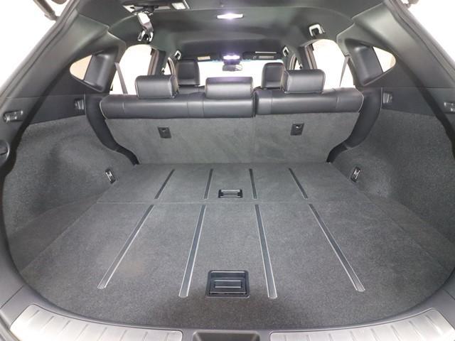 ハリアー プレミアム 9インチナビ 電動リアゲート フルセグ バックカメラ ETC LEDヘッドランプ スマートキー オートマチックハイビーム 電動シート クルーズコントロール(12枚目)