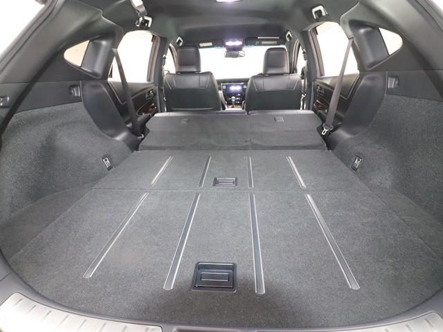 ハリアー プレミアム 9インチナビ 電動リアゲート フルセグ バックカメラ ETC LEDヘッドランプ スマートキー オートマチックハイビーム 電動シート クルーズコントロール(14枚目)