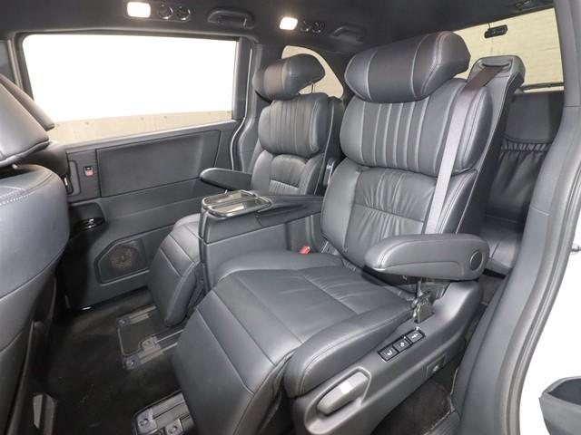 オデッセイハイブリッド e:HEVアブソルート・EXブラックエディション ホンダセンシング 11.4インチナビ 後席モニター 両側電動スライドドア 電動リアゲート フルセグ 全方位モニター ETC車載器 LEDヘッドランプ スマートキー シートヒーター コーナーセンサー(11枚目)