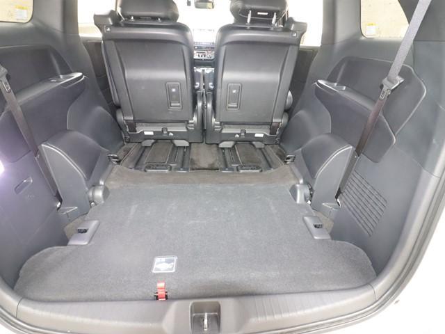 オデッセイハイブリッド e:HEVアブソルート・EXブラックエディション ホンダセンシング 11.4インチナビ 後席モニター 両側電動スライドドア 電動リアゲート フルセグ 全方位モニター ETC車載器 LEDヘッドランプ スマートキー シートヒーター コーナーセンサー(16枚目)