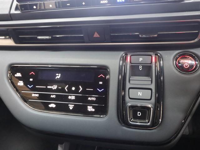 オデッセイハイブリッド e:HEVアブソルート・EXブラックエディション ホンダセンシング 11.4インチナビ 後席モニター 両側電動スライドドア 電動リアゲート フルセグ 全方位モニター ETC車載器 LEDヘッドランプ スマートキー シートヒーター コーナーセンサー(24枚目)