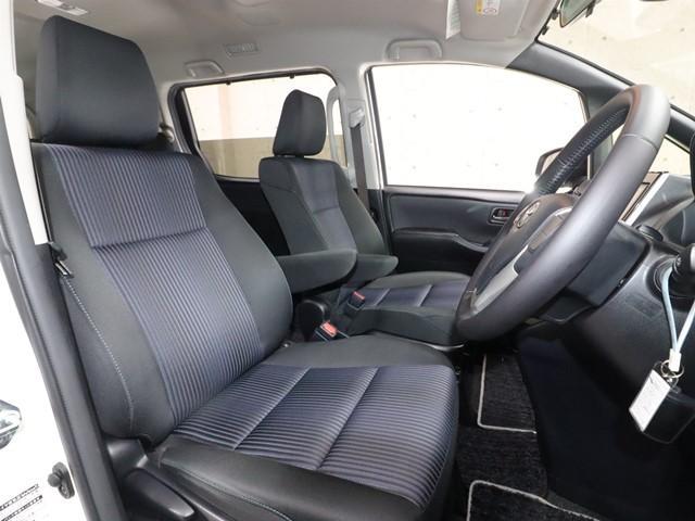 ヴォクシー ＺＳ　煌ＩＩ　８人乗り　ワンオーナー　９インチメモリーナビ　衝突被害軽減システム　両側電動スライド　フルセグ／ＤＶＤ／Ｂｌｕｅｔｏｏｔｈ　バックカメラ　ＥＴＣ　ＬＥＤヘッドランプ　スマートキー　アイドリングストップ（5枚目）