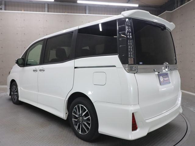 ヴォクシー ＺＳ　煌ＩＩ　８人乗り　ワンオーナー　９インチメモリーナビ　衝突被害軽減システム　両側電動スライド　フルセグ／ＤＶＤ／Ｂｌｕｅｔｏｏｔｈ　バックカメラ　ＥＴＣ　ＬＥＤヘッドランプ　スマートキー　アイドリングストップ（31枚目）