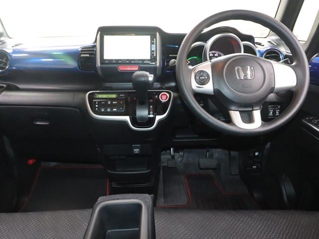 N-BOX 2トーンカラースタイル G SSパッケージ メモリーナビ 両側電動スライドドア フルセグ バックカメラ ETC車載器 スマートキーシティブレーキアクティブシステム 後席モニター(3枚目)