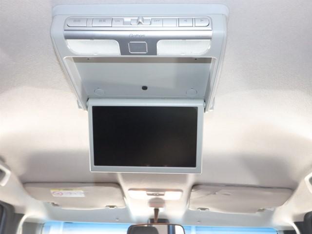 N-BOX 2トーンカラースタイル G SSパッケージ メモリーナビ 両側電動スライドドア フルセグ バックカメラ ETC車載器 スマートキーシティブレーキアクティブシステム 後席モニター(8枚目)