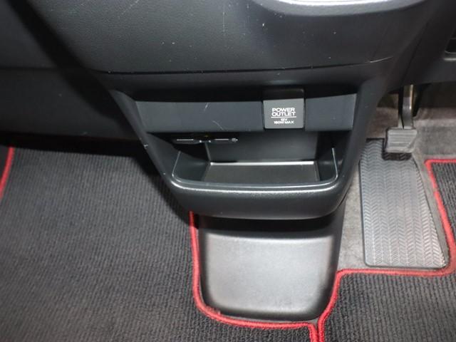 N-BOX 2トーンカラースタイル G SSパッケージ メモリーナビ 両側電動スライドドア フルセグ バックカメラ ETC車載器 スマートキーシティブレーキアクティブシステム 後席モニター(29枚目)