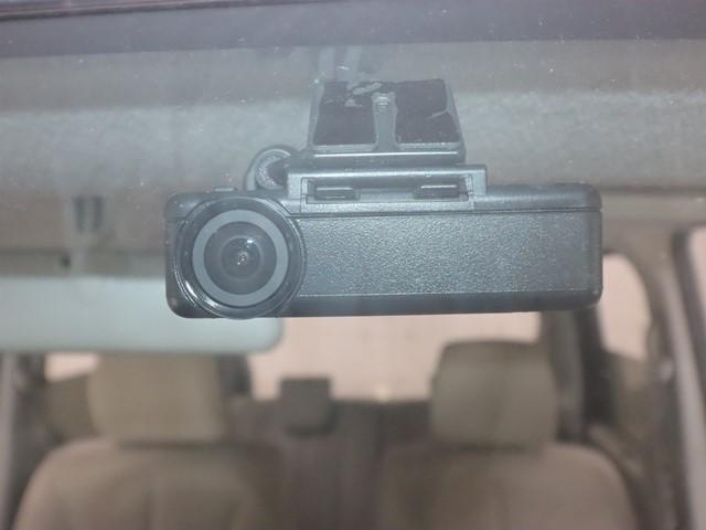 スペーシア Ｘ　メモリーナビ　片側電動スライド　フルセグ／ＤＶＤ／Ｂｌｕｅｔｏｏｔｈ対応　前後ドライブレコーダー　ＥＴＣ　スマートキー　アイドリングストップ　プライバシーガラス　記録簿（28枚目）