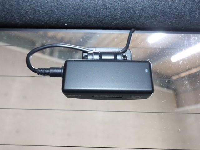 ハイラックス Ｚ　ＧＲスポーツ　ワンオーナー　メモリーナビ　衝突被害軽減システム　フルセグ／Ｂｌｕｅｔｏｏｔｈ／Ｍｉｒａｃａｓｔ　全方位カメラ　ＥＴＣ　ＬＥＤヘッドランプ　コーナーセンサー　オートクルーズコントロール　前後ドラレコ（26枚目）