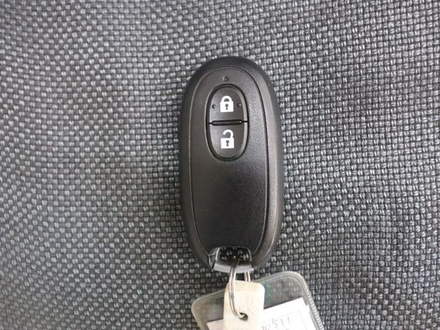 モコ X CDプレーヤー スマートキー オートエアコン 電動格納ドアミラー Wエアバッグ ABS 衝突安全ボディ プライバシーガラス 記録簿(22枚目)