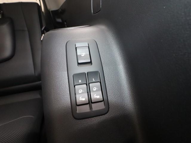 ランドクルーザープラド ＴＸ　Ｌパッケージ　マットブラックエディション　ワンオーナー　サンルーフ　禁煙車　アルパイン製メモリーナビ　衝突被害軽減システム　フルセグ　バックカメラ　ＥＴＣ　ＬＥＤヘッドランプ　電動シート　４ＷＤ　フロントカメラ　サイドカメラ　シートヒーター（16枚目）