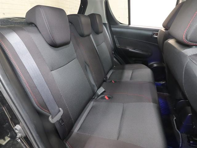 スイフトスポーツ ベースグレード　ＨＩＤヘッドライト　スマートキー　ＥＴＣ　ステアリングスイッチ　クルーズコントロール　横滑り防止　純正アルミホイール　フロントフォグランプ（6枚目）