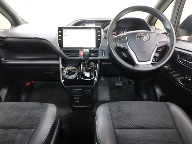 ヴォクシー ZS 煌III 純正10インチメモリーナビ 両側パワースライドドア フルセグ バックカメラ ETC LEDヘッドランプ スマートキー 前後ドライブレコーダー 衝突被害軽減システム 車線逸脱警報 オートハイビーム(4枚目)