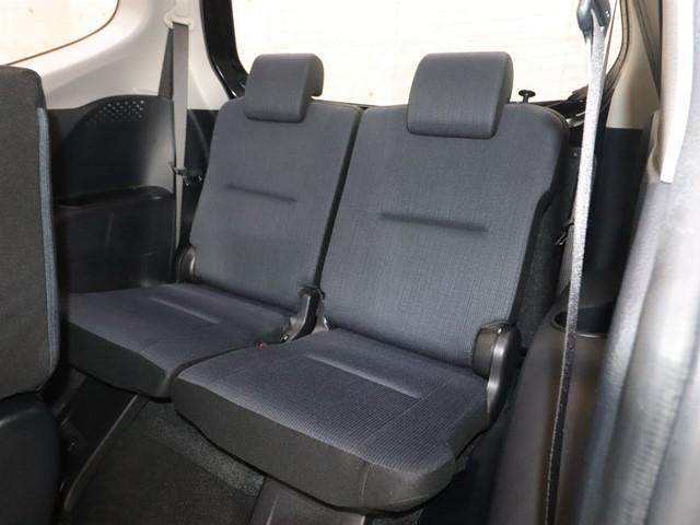 シエンタ G エアロ メモリーナビ 両側電動スライド フルセグ バックカメラ ETC LEDヘッドランプ スマートキー 衝突被害軽減システム 車線逸脱警報 オートハイビーム(11枚目)