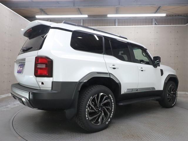 ランドクルーザー250 VX ワンオーナー モデリスタエアロ サンルーフ メモリーナビ 電動リアゲート フルセグ ETC2.0 LEDヘッドランプ スマートキー 電動シート 4WD 全方位モニター バックカメラ クリアランスソナー(3枚目)