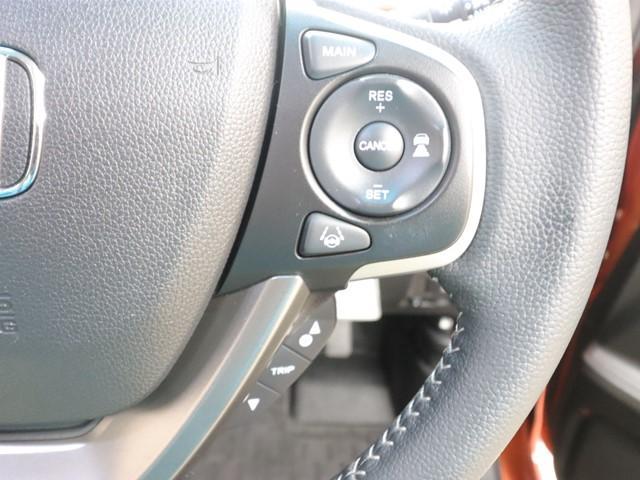 フリード クロスター・ホンダセンシング　ホンダセンシング　メモリーナビ　両側電動スライドドア　フルセグ　バックカメラ　ＥＴＣ車載器　ＬＥＤヘッドランプ　スマートキー　誤発進抑制機能（24枚目）