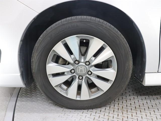 ステップワゴンスパーダ Ｚ　純正メモリーナビ　両側電動スライド　フルセグ　バックカメラ　ＥＴＣ　ＨＩＤヘッドライト　スマートキー　後席モニター　ステアリングスイッチ　ドライブレコーダー　純正アルミホイール（31枚目）