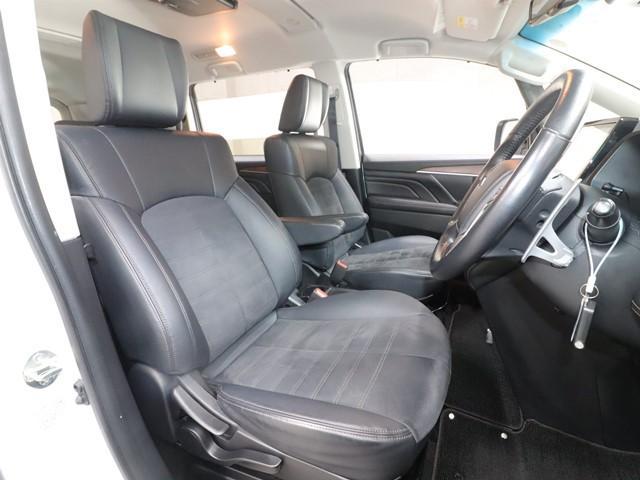 デリカＤ：５ ジャスパー　ワンオーナー　メモリーナビ　衝突被害軽減システム　両側電動スライド　後席フリップダウンモニター　フルセグ／ＤＶＤ／Ｂｌｕｅｔｏｏｔｈ　全方位カメラ　ドライブレコーダー　ＬＥＤヘッドランプ　スマートキー（6枚目）