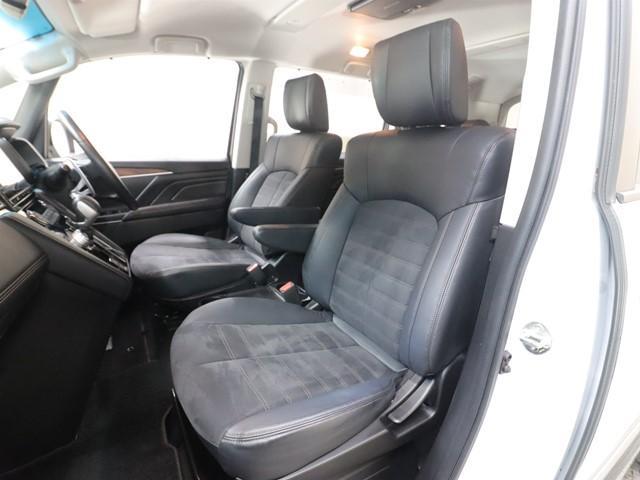 デリカＤ：５ ジャスパー　ワンオーナー　メモリーナビ　衝突被害軽減システム　両側電動スライド　後席フリップダウンモニター　フルセグ／ＤＶＤ／Ｂｌｕｅｔｏｏｔｈ　全方位カメラ　ドライブレコーダー　ＬＥＤヘッドランプ　スマートキー（10枚目）