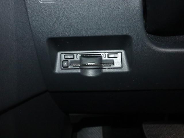 アルファードハイブリッド Ｚ　７人乗り　ワンオーナー　モデリスタエアロ　サンルーフ　メモリーナビ　後席フリップダウンモニター　両側電動スライド　電動リアゲート　フルセグ　ＥＴＣ　ＬＥＤヘッドランプ　スマートキー　電動シート（29枚目）