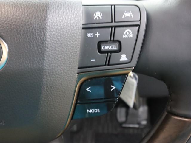 アルファードハイブリッド Ｚ　７人乗り　ワンオーナー　モデリスタエアロ　サンルーフ　メモリーナビ　後席フリップダウンモニター　両側電動スライド　電動リアゲート　フルセグ　ＥＴＣ　ＬＥＤヘッドランプ　スマートキー　電動シート（32枚目）