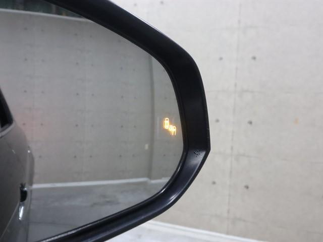 ハリアー Ｚ　レザーパッケージ　ワンオーナー　メモリーナビ　電動リアゲート　フルセグ／Ｂｌｕｅｔｏｏｔｈ／Ｍｉｒａｃａｓｔ　全方位カメラ　ブラインドスポットモニター　ＥＴＣ２．０　ＬＥＤヘッドランプ　スマートキー　電動シート　記録簿（31枚目）