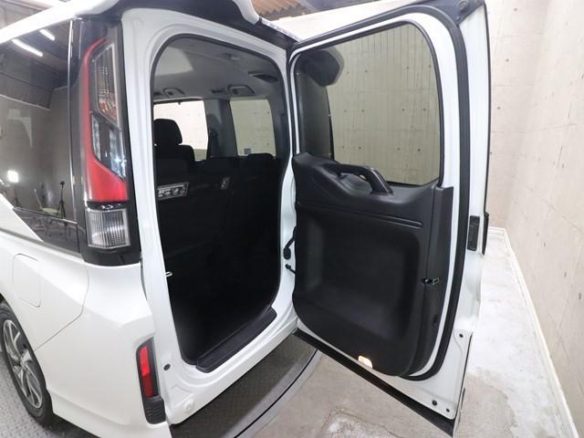 ステップワゴンスパーダ スパーダ ホンダセンシング ホンダセンシング 9インチメモリーナビ 両側電動スライドドア フルセグ バックカメラ ETC車載器 LEDヘッドランプ スマートキー(18枚目)