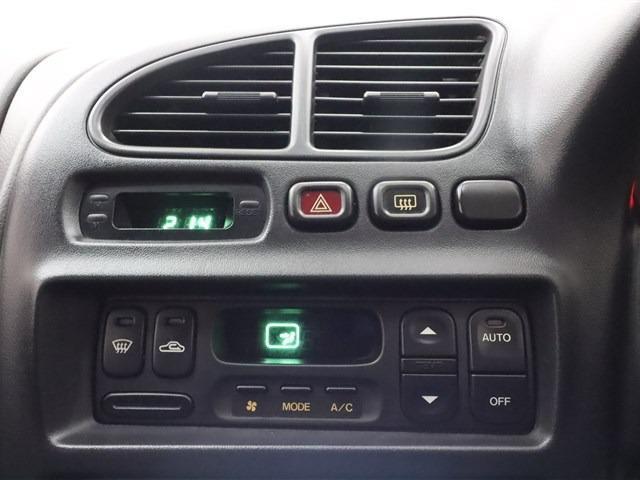 タイプR 禁煙車 フロア5速 メモリーナビ ワンセグテレビ DVD再生機能 ETC オートエアコン アルミホイール 記録簿(13枚目)