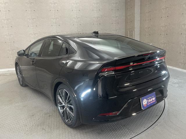 プリウス Z サンルーフ 純正12.3インチディスプレイナビ フルセグ 全方位モニター バックカメラ 衝突被害軽減ブレーキ レーンアシスト 電動リアゲート アダプティブクルーズ シートベンチレーション ETC2.0(20枚目)