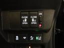 G 7人乗り ホンダセンシング メモリーナビ 両側電動スライドドア 後席フリップダウンモニター フルセグ/Bluetooth バックカメラ ETC LEDヘッドランプ スマートキー アイドリングストップ(28枚目)