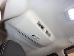 中古車なので走行距離は気になるものです。走行管理システムという全国単位のシステムにて入庫時にチェックをします！その為メーター交換やメーター改竄の履歴も全車両チェック済みです、ご安心してお乗り頂けます。 3