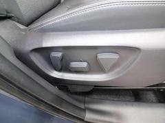 �������֥�ᥬ����Ź�ˤ�Ǥ����ή�̤ϥ���ץ���������ȥ�����Ź�����ä�����ޤ�ľ�ܤ����ͤ����䤹��Τǡ���ư�֥��������������Ѥ���¾Ź�ͤǤϳݤ���;�פʥޡ��������ϥ��åȤ�����������ΤǤ��� 3