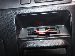 ��֤Ǥ����뤤�饤�Ȥβ��ǤϤä���ȥ���ޤξ��֤��ǧ����ĺ����������ޤ��������ˤ�Ϣ����ĺ������ԤĤ��Ȥʤ����ࡼ���ˤ���ĺ���ޤ��� 3