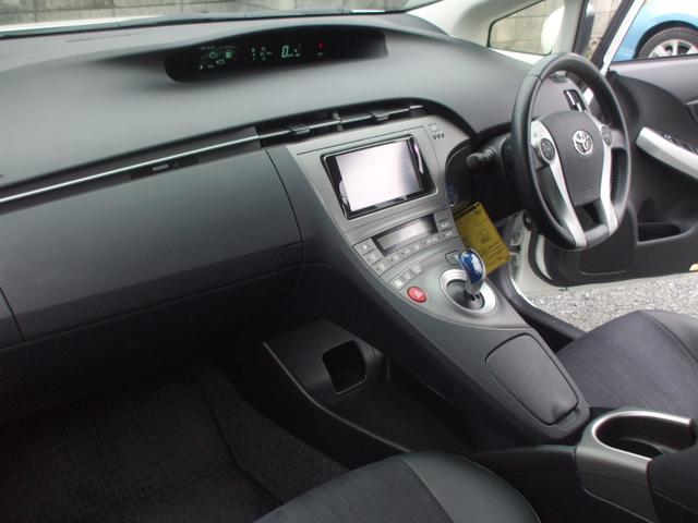 プリウス Ｇツーリングセレクション　ＧツーリングセレクションＬＥＤライトナビＴＶフルセグＢカメラドラレコ前後ＥＴＣワンオーナー禁煙車（16枚目）