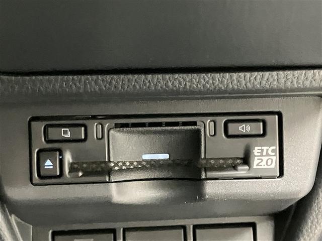 プリウス G 全周囲カメラ付メモリーナビ シートヒーター Bluetooth 前後ドラレコ 追従クルコン ブラインドスポットM レーンキープA 衝突軽減・横滑り&盗難防止装置 ETC 全国トヨタ店対応ロングラン保証(11枚目)