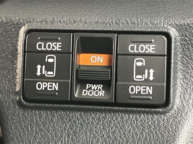 シエンタ ハイブリッドＧ　禁煙車　両側電動スライドドア　シートヒーター　衝突軽減ブレーキ　車線逸脱アラート　ＬＥＤライト　Ｂカメラ　地デジ　１オーナー　ＤＶＤ　　スマキー　横滑り防止システム　メモリナビ　ナビＴＶ　ＥＴＣ（3枚目）