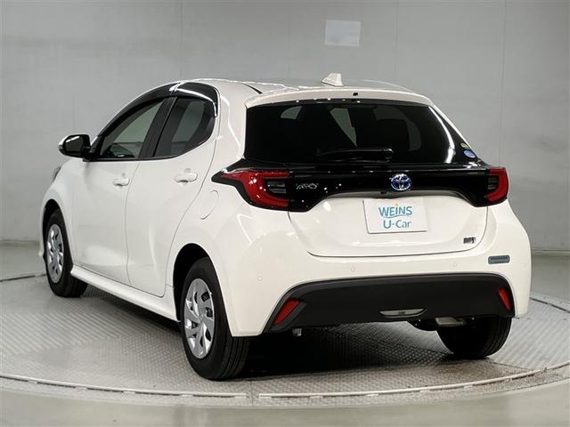 ヤリス ハイブリッドG LEDライト サイドエアバッグ スマートキ ナビ Bモニター ETC車載器 横滑り防止装置 クルコン セキュリティアラーム メディアプレイヤー接続 パワステ 点検記録簿 メモリーナビゲーション ABS(4枚目)