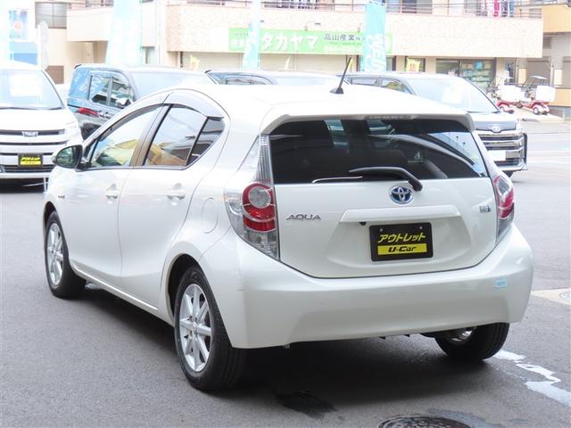 アクア S スマートキープッシュスタート キーレスエントリ ドラレコ付 フルセグ地デジ イモビ ナビ&TV ワンオーナー車 オートエアコン デュアルエアバック ESC Bカメラ パワーウィンドウ AUX端子(4枚目)